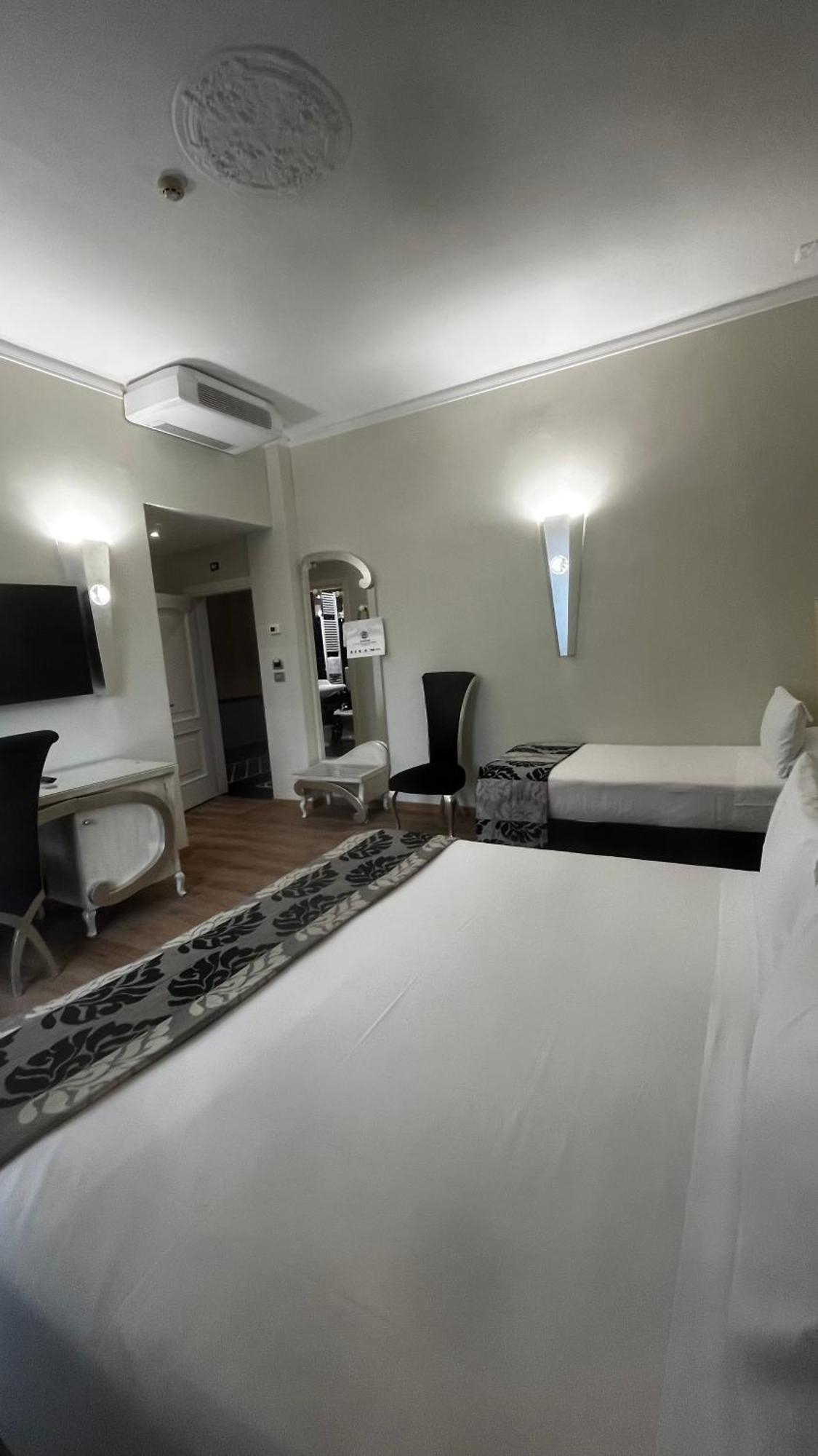 Zanhotel Tre Vecchi 4* Bolonia